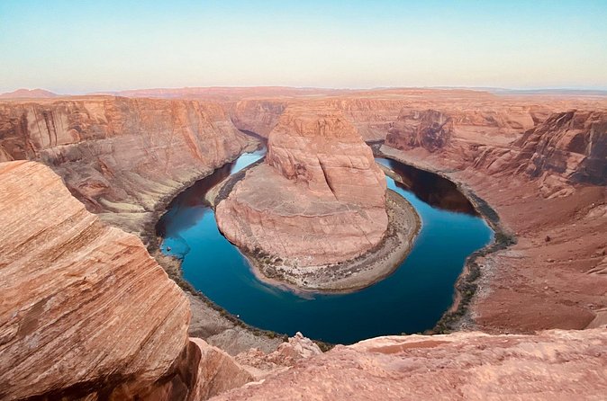 2-Day Grand Canyon and Lower Antelope Canyon Tour from Las Vegas - Guides, language, and the group atmosphere