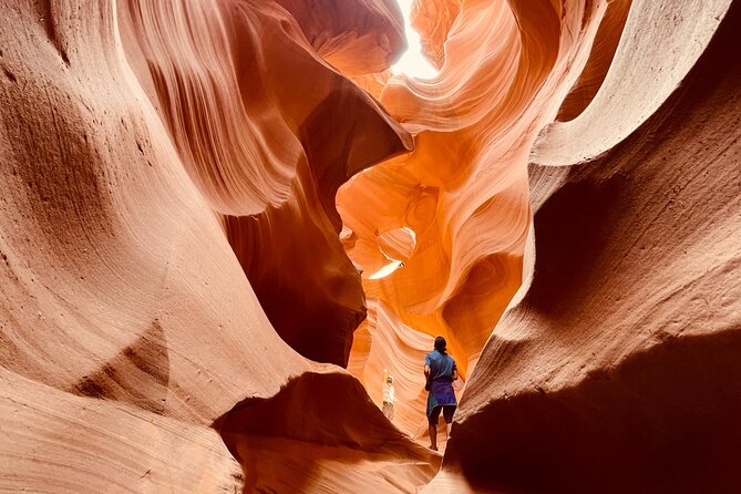 2-Day Grand Canyon, Antelope Canyon, Monument Valley and Sedona - Seligman Ends the Trip With Route 66 Character
