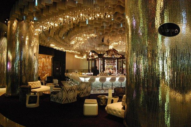 2-Hour Vegas Strip Walking Tour with Photos,Champagne & Vintage Vegas Goody Bags - Why this Strip walk is more than a photo stop