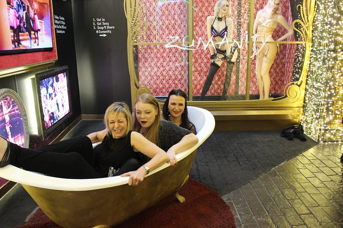 2-Hour Vegas Strip Walking Tour with Photos,Champagne & Vintage Vegas Goody Bags - Cosmopolitan in 15 minutes