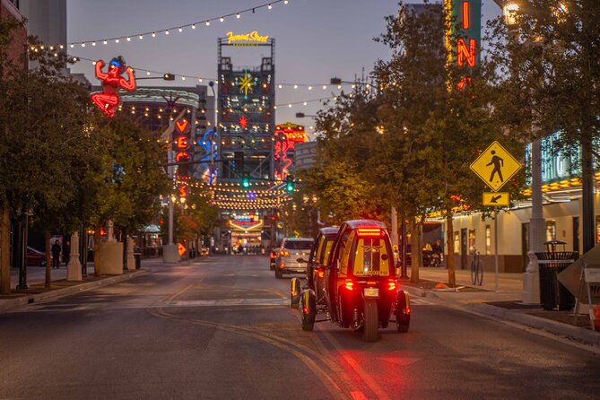 3-Hour Talking GoCar Tour in Las Vegas - Picking the right time and group