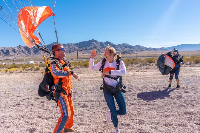 3-Hour Tandem Skydiving in Las Vegas - Photos and videos are worth considering