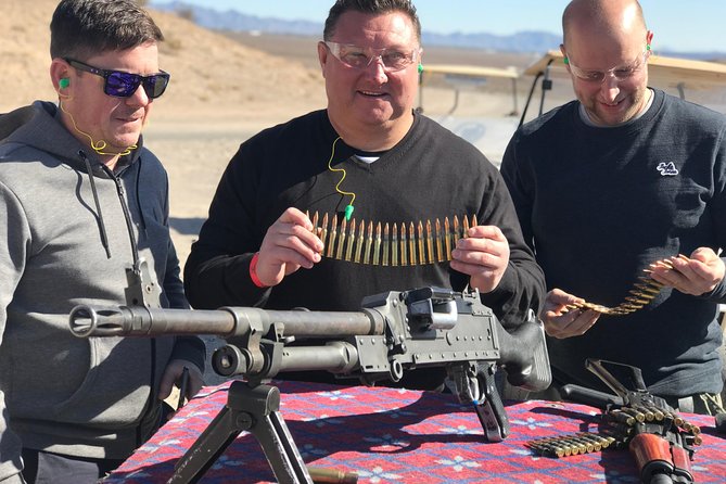 4 Gun Desert Shooting Adventure with Lunch - Who should book this experience?