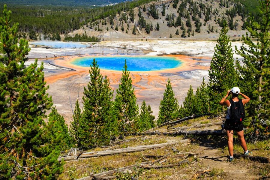 7-Day Yellowstone National Park Rocky Mountain Explorer - Day 3: Grand Teton’s lakes and mountain views