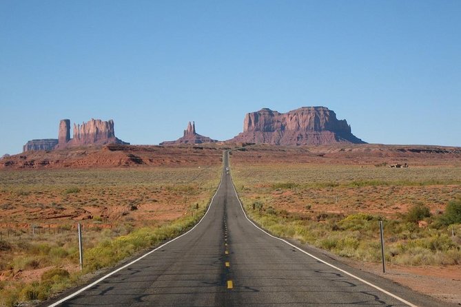 7-Day: Zion, Bryce, Monument Valley, Arches and Grand Canyon Tour - Day 5: Monument Valley by Navajo Jeep