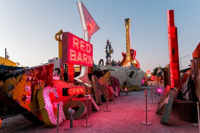 Admission to The Neon Museum in Las Vegas - What you see in the Neon Boneyard