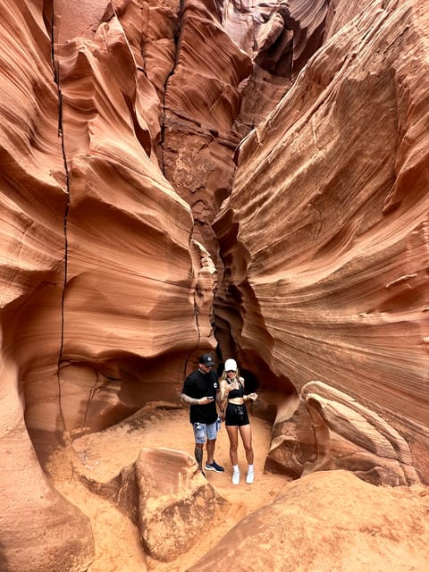 Antelope Canyon and Horseshoe Bend Vip small group tour - Horseshoe Bend and the 270-degree river turn
