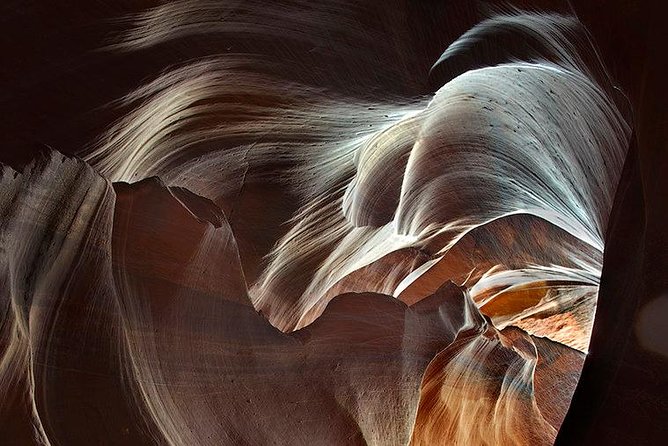 Antelope Canyon & Horseshoe Bend Tour from Las Vegas with Lunch - Cancellation and booking cautions