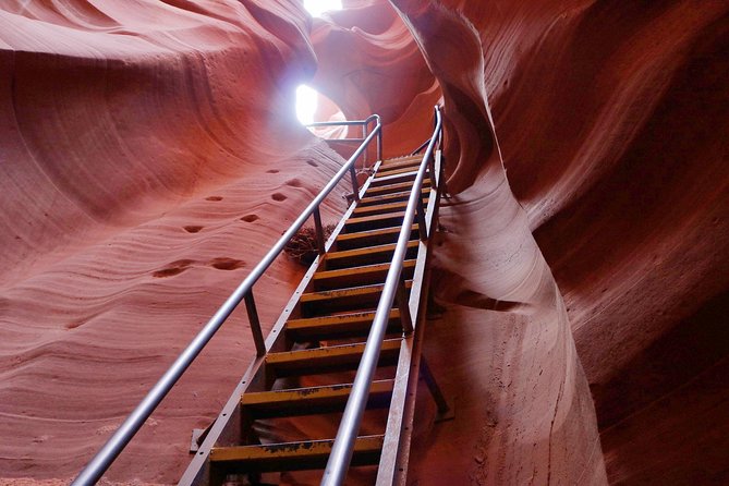 Antelope Canyon Luxury Private Tour from Las Vegas - The real question: is Antelope Canyon worth a 14-hour day?