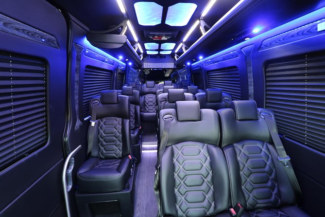 Antelope Canyon Luxury Private Tour from Las Vegas - The $418 price: what are you actually buying?