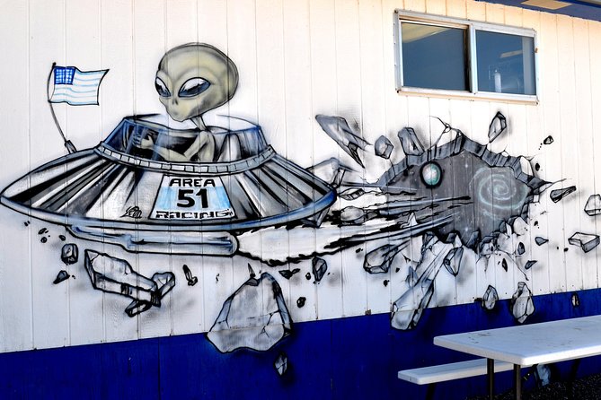 Area 51 Day Tour from Las Vegas with Alien and UFO Hotspots - Little A’Le’Inn: lunch and roadside Area 51 culture