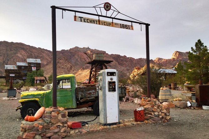 Arizona Ghost Towns and Wild-West Day Trip from Las Vegas - Oatman, burros, gunfights, and the best hour of the day
