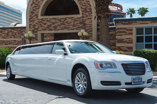 Arrival Transfer: Private Luxury 8 Passenger Limousine Service - Reliability tips that can save your arrival