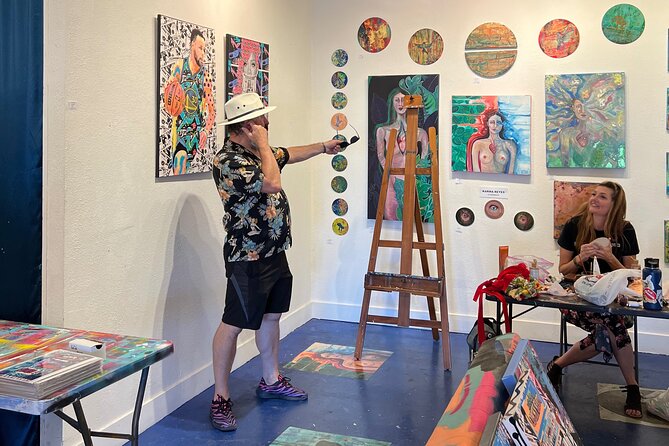 Arts District & Brewery Row - Where the Las Vegas Locals Go - Paintbrush Gateway and the creative edge of 18b