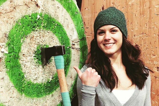 Axe Throwing Las Vegas Fremont Street - The regular axe session and the game format