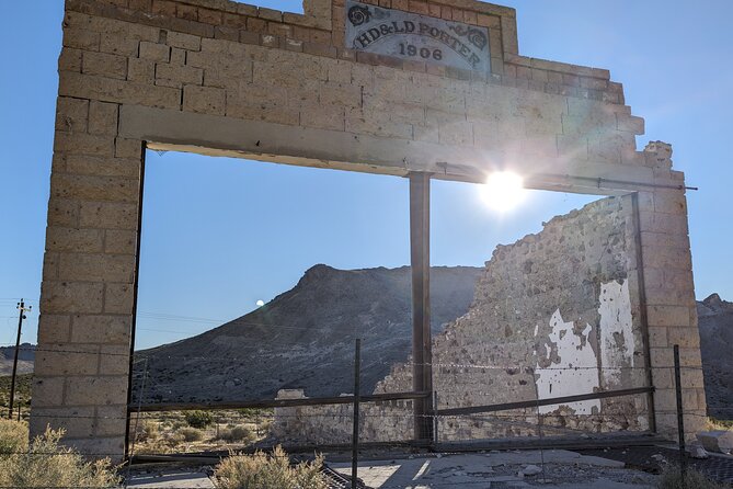 Best of Death Valley Small Group Day Tour from Las Vegas - Enter Death Valley through Hells Gate