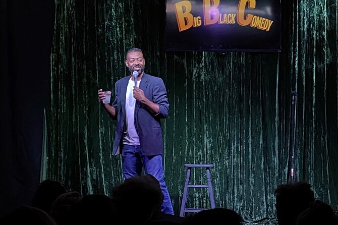 Big Black Comedy Show at Planet Hollywood Resort and Casino - The included drink and the bar setup