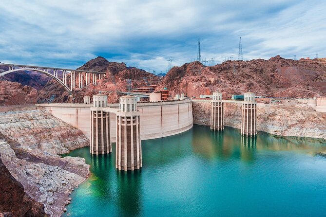 Brew-Ha Ha Tour Craft Beer and Comedy Club Tour - Crossing Hoover Dam to the Arizona viewpoint