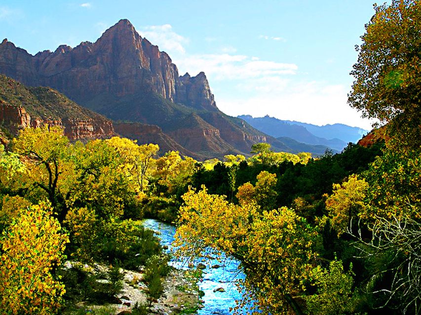 Bryce Canyon and Zion Park Combo Tour From Las Vegas - Meals, water, and the small-group advantage
