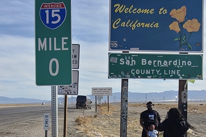 California Desert, Red Rock Views and Seven Magic Mountains - Pickup, vehicle and timing details