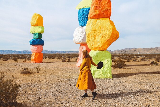 California Desert, Seven Magic Mountains and Las Vegas Sign - The Welcome to Fabulous Las Vegas sign