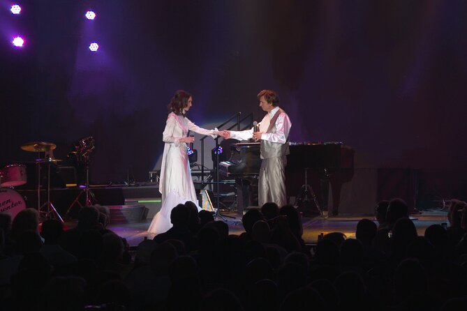 Carpenters Legacy at Planet Hollywood Resort and Casino - What the intimate theater adds