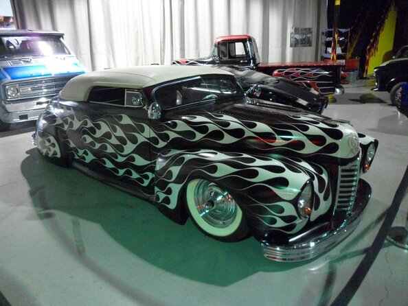 Count Kustom's Las Vegas Car Experience - Key points at a glance
