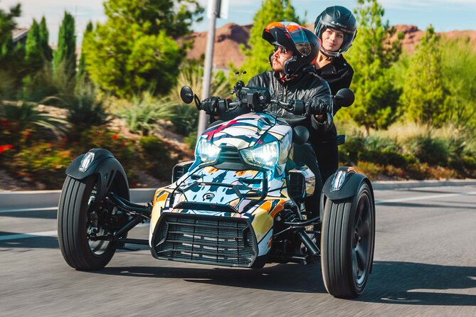 Couples Private Guided Red Rock Canyon Tour On A CanAm Trike - Leaving Las Vegas Behind on Three Wheels