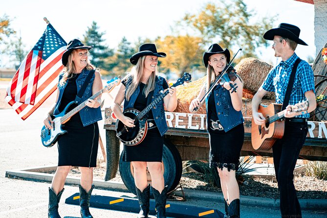 "Cue the Country" show & dinner at Firelight Barn in Henderson - What makes this western dinner show worth your evening
