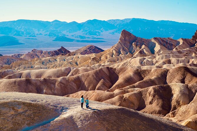 Death Valley Day & Night Tour - Scenic Stops, Sunset & Stargazing - From Las Vegas to the Death Valley sign