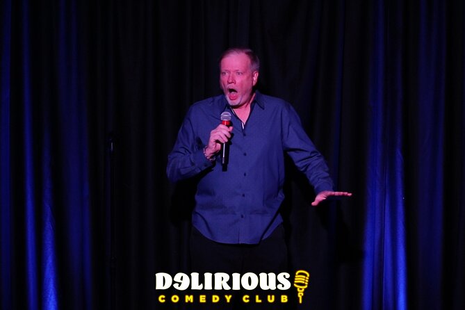 Delirious Comedy Club At Hennessey's Tavern Downtown Las Vegas - A Comedy Room Inside Hennessey’s Tavern