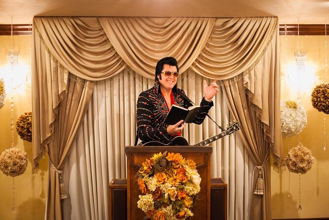 Elvis Themed Wedding or Vow Renewal at Graceland Wedding Chapel - Key things to know before booking