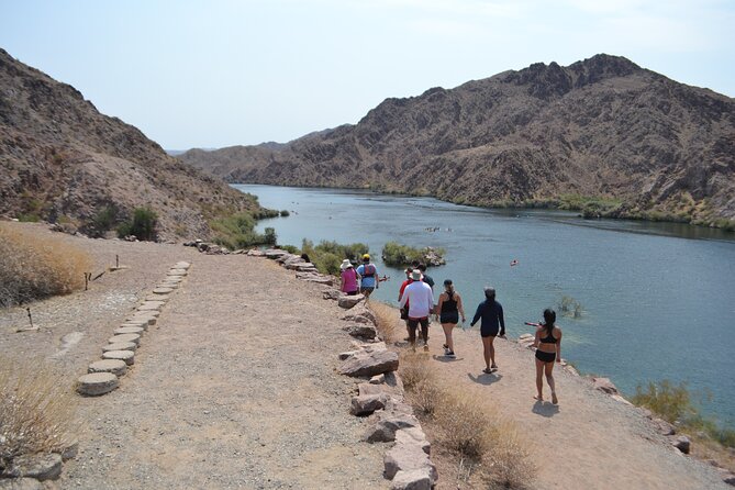 Emerald Cave Express Kayak Tour with Scenic & Historic Stops - Who should book this kayak tour