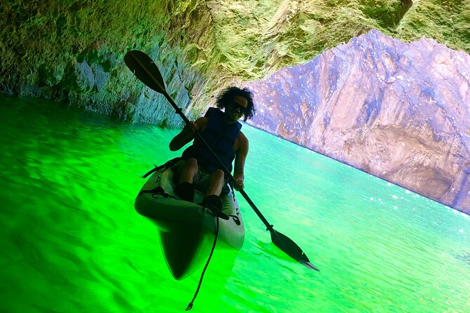 Emerald Cave Kayaking Tour from Las Vegas, Best Dam 1/2 Day Trip - Paddling from Willow Beach into Black Canyon
