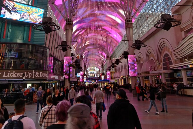 Fremont Street Experience Guided Walking Tour in Las Vegas - Golden Nugget Details Beyond the Casino Floor