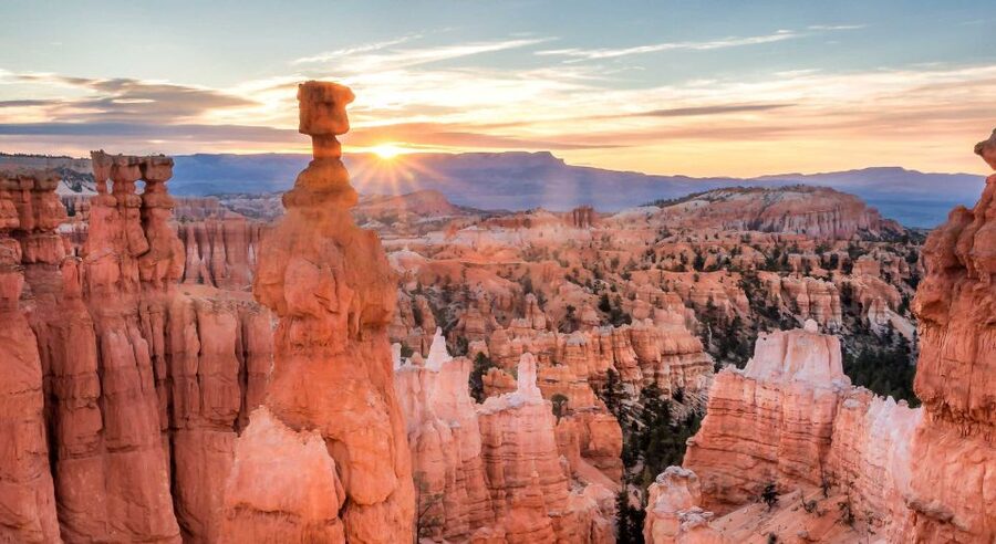 From Las Vegas: Bryce Canyon and Zion Park Tour with Lunch - Leaving Las Vegas before sunrise