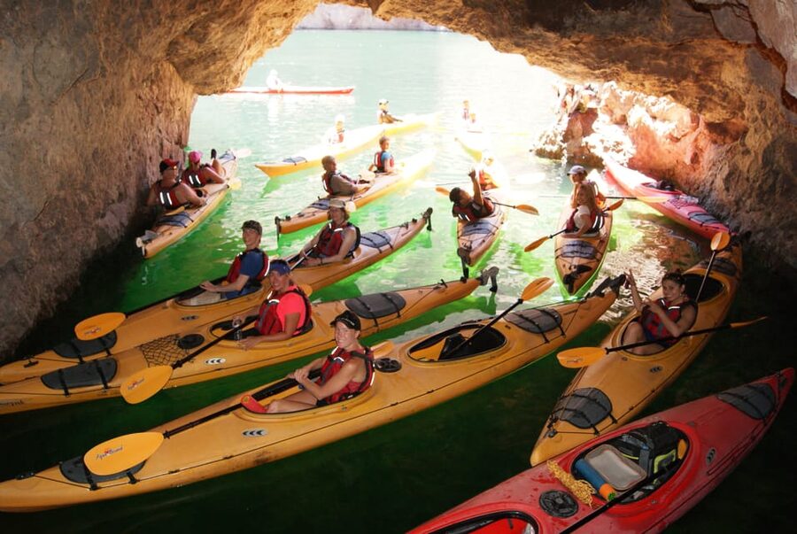 From Las Vegas: Emerald Cave Kayak Tour with Shuttle Pickup - From the Las Vegas Strip to the Colorado River