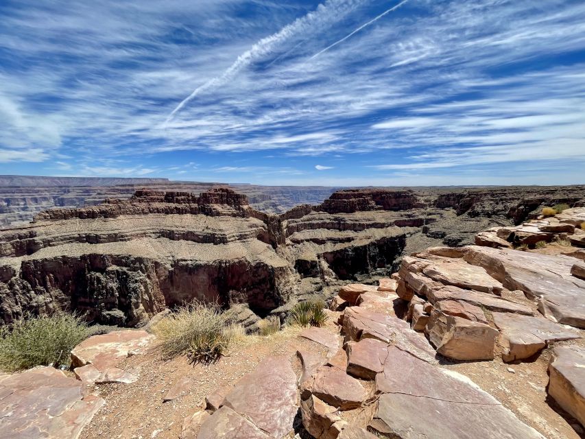 From Las Vegas: Grand Canyon & Hoover Dam Private Photo Tour - Crossing into Arizona and reaching Grand Canyon West