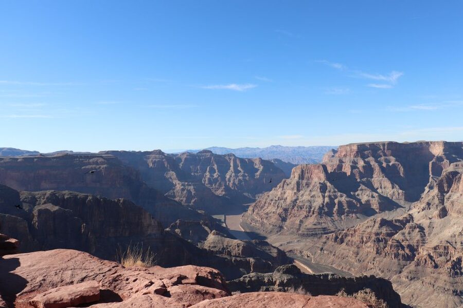 From Las Vegas: Grand Canyon & Hoover Dam Private Photo Tour - Guano Point gives you the broadest view