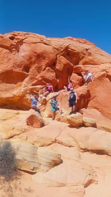 From Las Vegas: Valley of Fire Full-Day Guided Tour w/ Lunch - Elephant Rock is a playful natural landmark