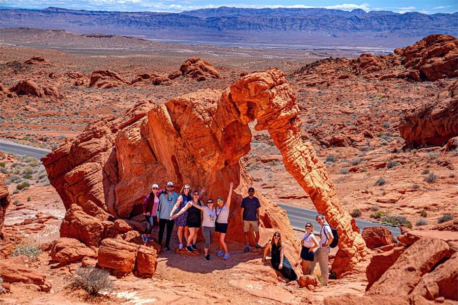 From Las Vegas: Valley of Fire State Park Guided Day Tour - Pickup from Las Vegas hotels