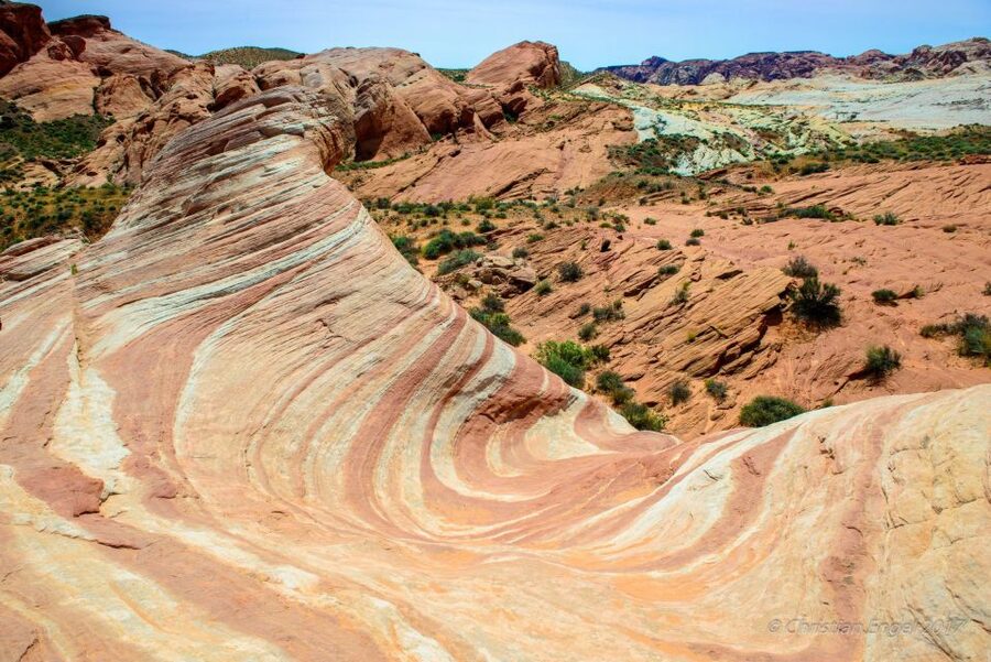 From Las Vegas: Valley of Fire State Park Tour - The ride from Las Vegas through the Mojave Desert