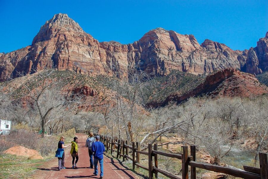 From Las Vegas: Zion and Bryce National Park Overnight Tour - What to pack for two parks and two kinds of weather