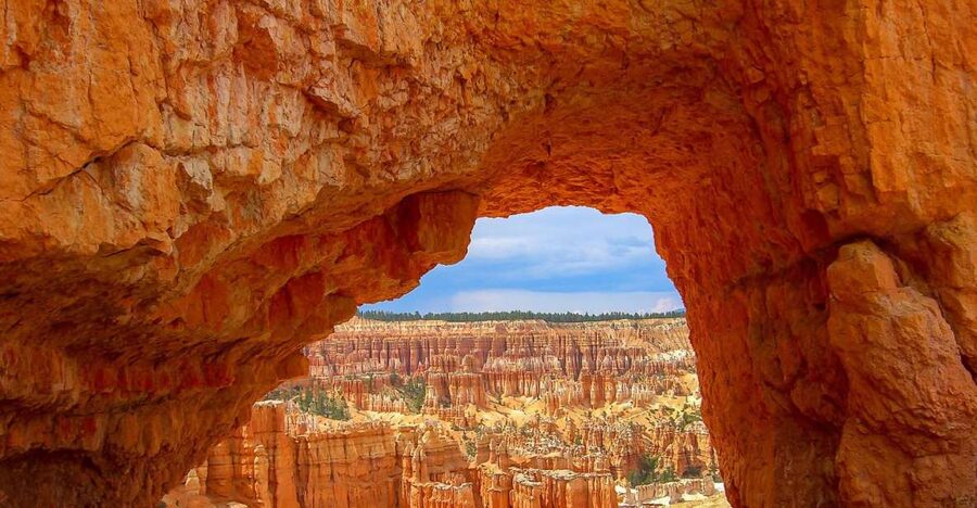 From Las Vegas: Zion and Bryce National Park Overnight Tour - Who should book this experience