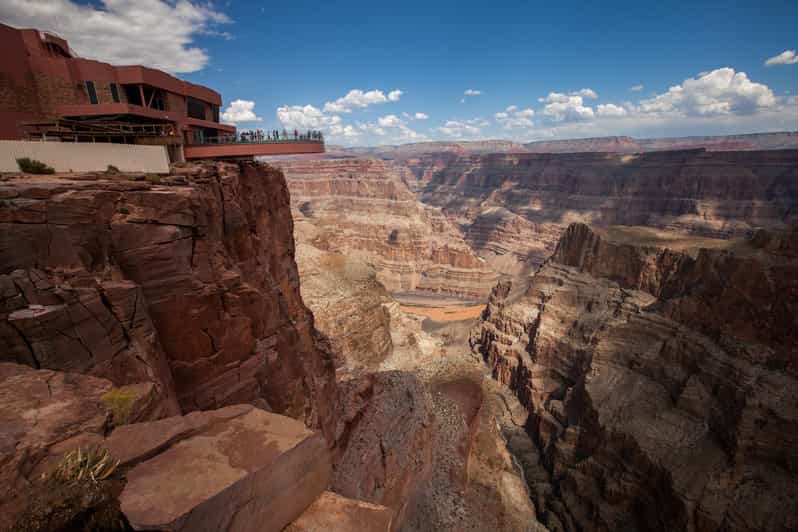 From Vegas: Grand Canyon Helicopter with Eagle Point Landing - From a Las Vegas hotel to the West Rim