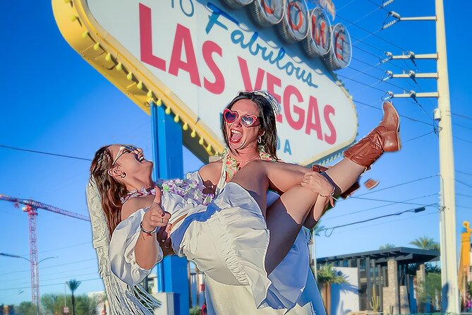 Get Married: Elvis Wedding + Las Vegas Sign + Photography - Tips for getting the best hour
