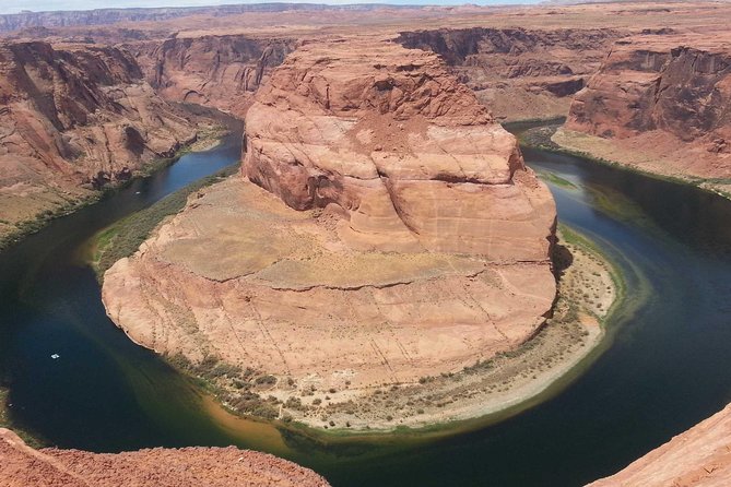 Grand Canyon and Antelope Canyon Overnight Tour - Glen Canyon Dam and the return through Virgin River Gorge