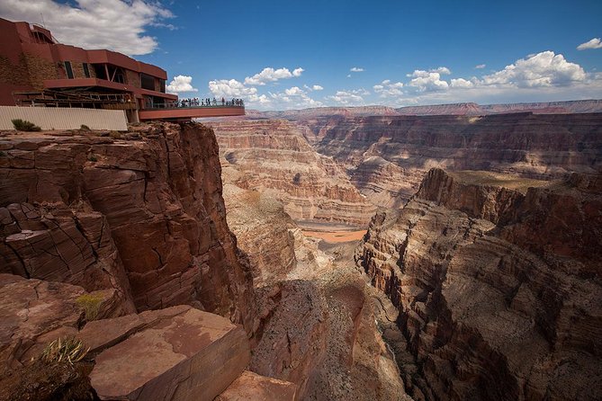 Grand Canyon Helicopter and Western Ranch Adventure Landing Tour - The West Rim from the canyon floor