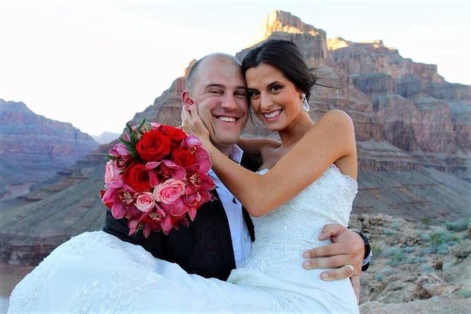 Grand Canyon Helicopter Wedding - Weight limits and other practical details