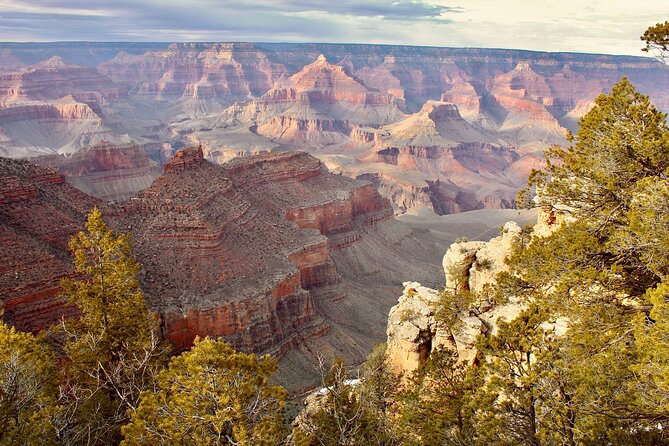Grand Canyon National Park South Rim Small Group Bus Tour - Hopi House and Bright Angel Lodge